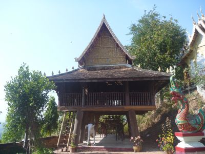 プラ バート ナンプ 寺